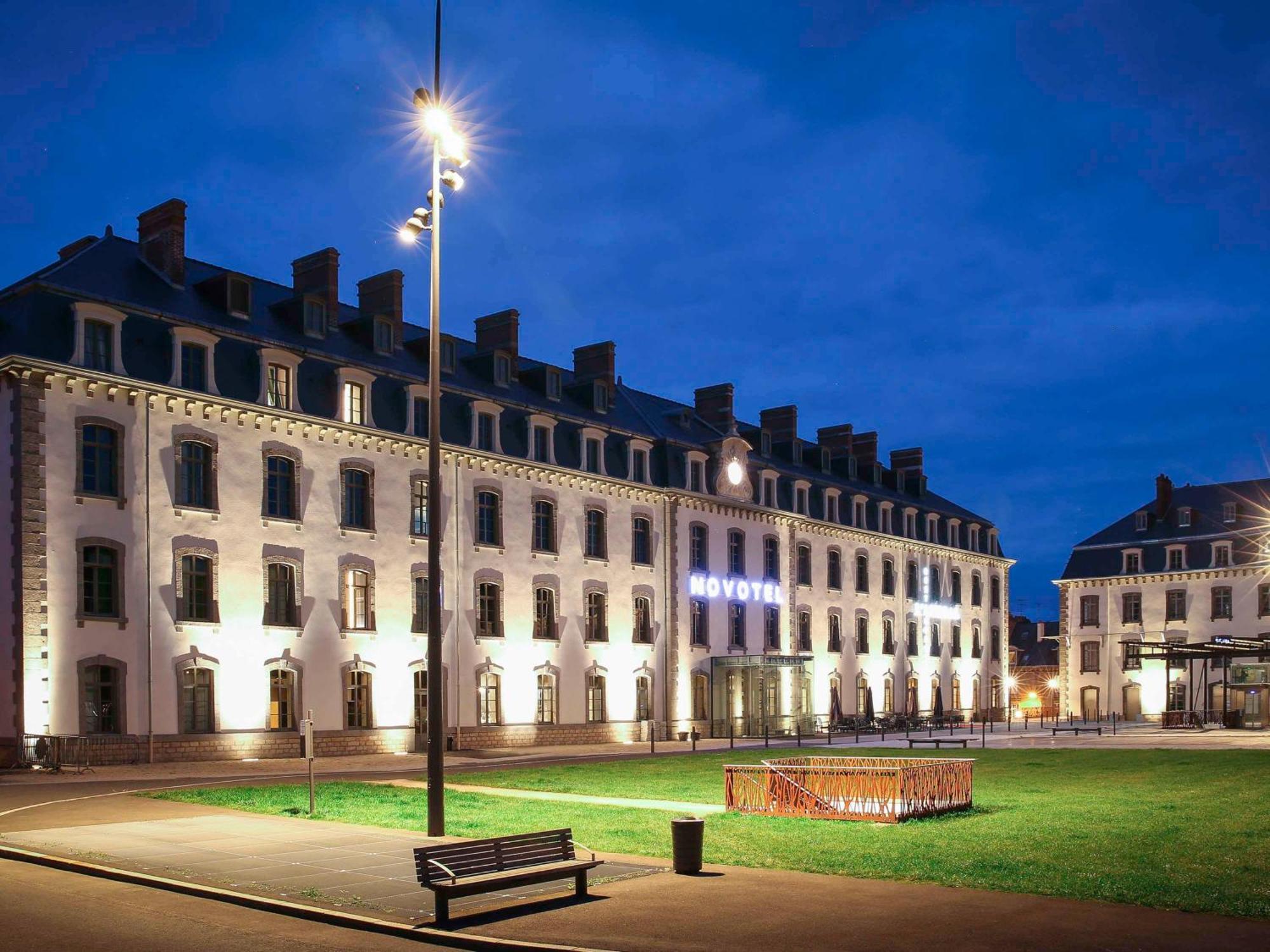 Novotel Saint Brieuc Centre Gare Exteriör bild