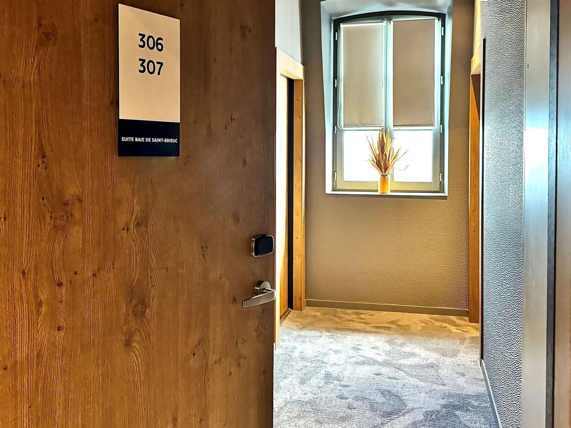 Novotel Saint Brieuc Centre Gare Exteriör bild